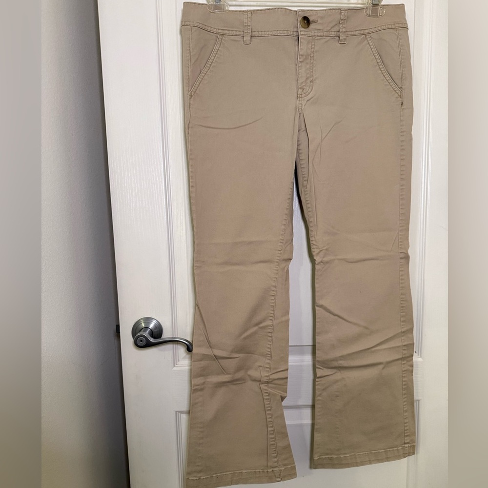 American Eagle Outfitters Women's Tan Trousers